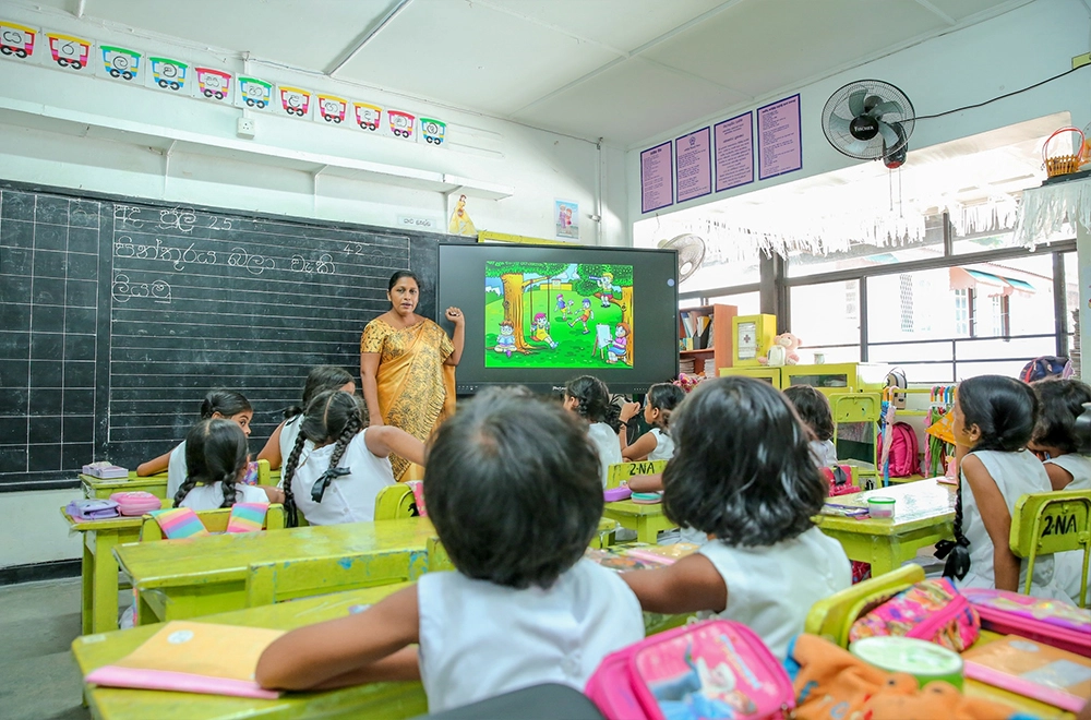 Riotouch-Education Solution-Universal Smart Boards Riotouch Education Solution Universal Smart Boards